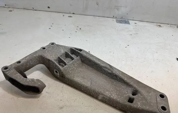BMW X4 F26 Gearbox mounting bracket 6786567