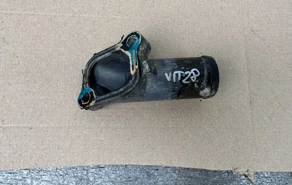 Nissan Patrol Y60 Coolant pipe/hose 11060V7201