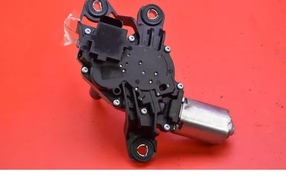 Volkswagen Golf Plus Rear window wiper motor 5K6955711B
