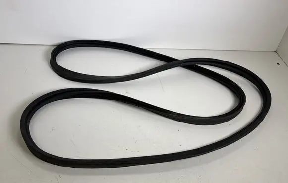 Subaru Outback (BT) Trunk rubber seal (body) 