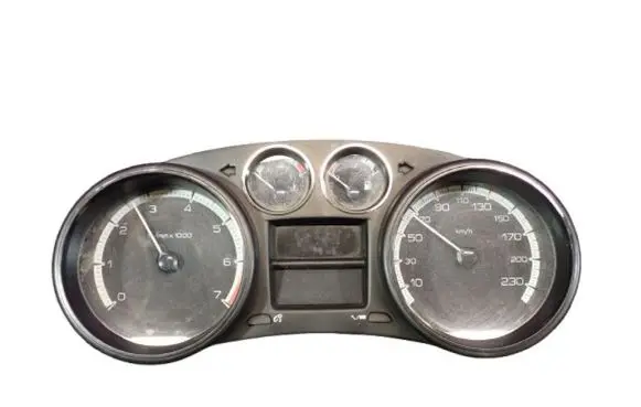 Speedometer (instrument cluster)