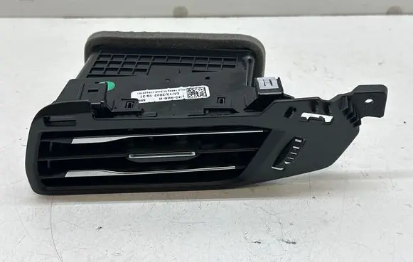 Ford Focus Dashboard side air vent grill/cover trim JX7B19893