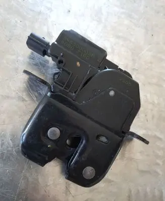 Renault Megane III Tailgate/trunk/boot lock/catch/latch 846300003R