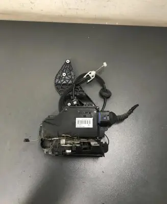 Porsche Cayenne (9PA) Front door lock 3D1837016AC 991564300 PA6630XBF