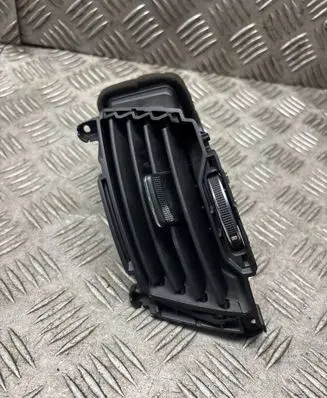 KIA Sportage Dash center air vent grill 974103W000 U08J013800