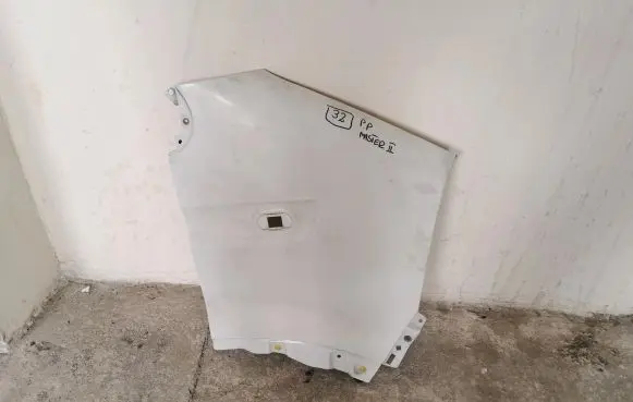 Renault Master II Fender