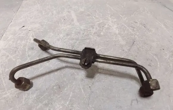 Audi A3 S3 8L Fuel injector supply line/pipe 