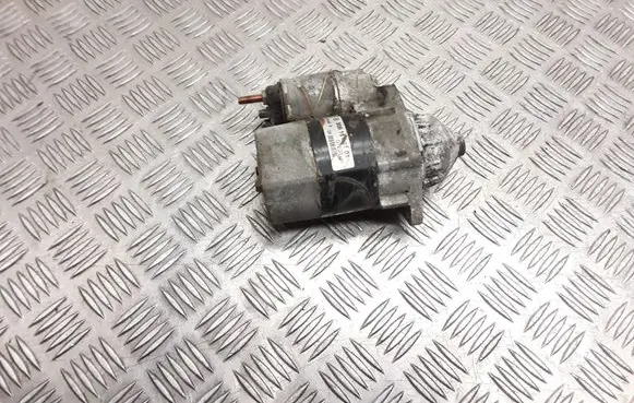 Mercedes-Benz B W245 Starter motor 0051512101