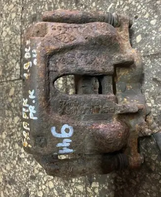 Renault Trafic II (X83) Front brake caliper