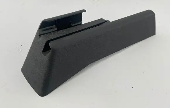 Audi Q7 4L Front driver seat rail trim 7L0881478C