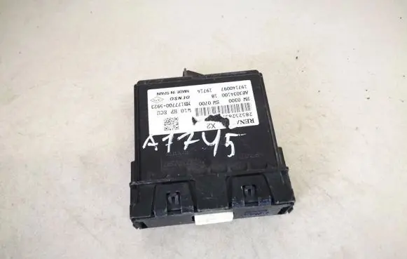 Renault Zoe Other control units/modules 285252832R mb177700-5923