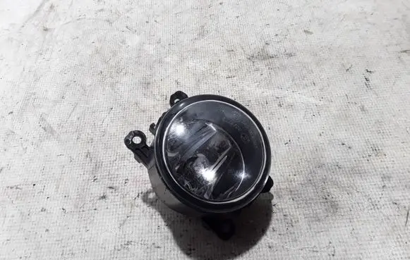 Renault Fluence Front fog light 89202503