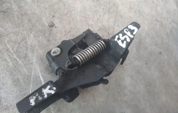 Renault Espace III Engine bonnet/hood lock/catch