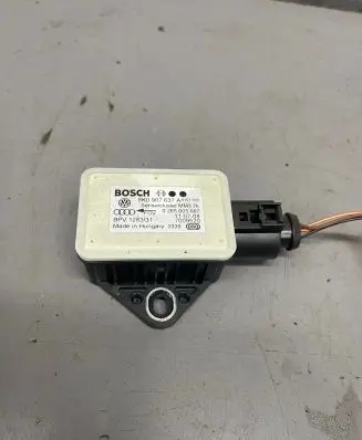 Audi A4 S4 B8 8K ESP acceleration yaw rate sensor 8K0907637A 0265005667