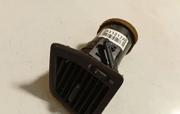 Volvo S60 Dash center air vent grill 3409373