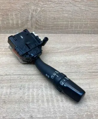Toyota Avensis T250 Indicator stalk 8414005110 173650B L93