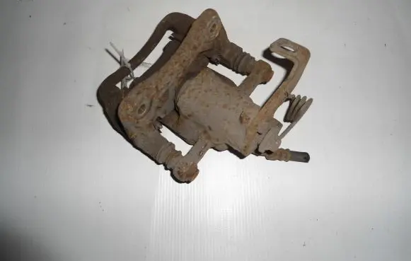 KIA Carens III Rear brake caliper