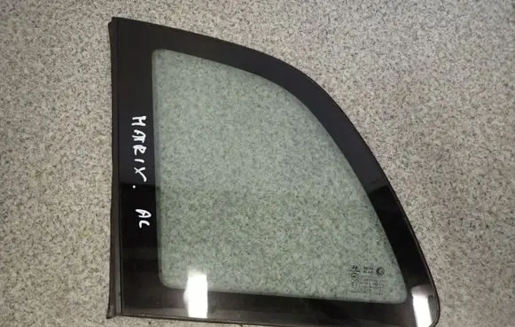 Hyundai Matrix Side middle window/glass 