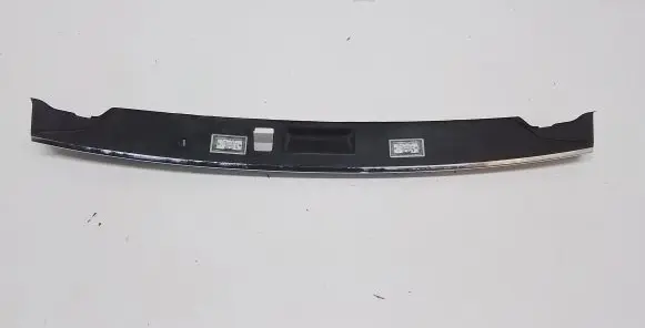 BMW 7 F01 F02 F03 F04 Tailgate handle with camera 7200035