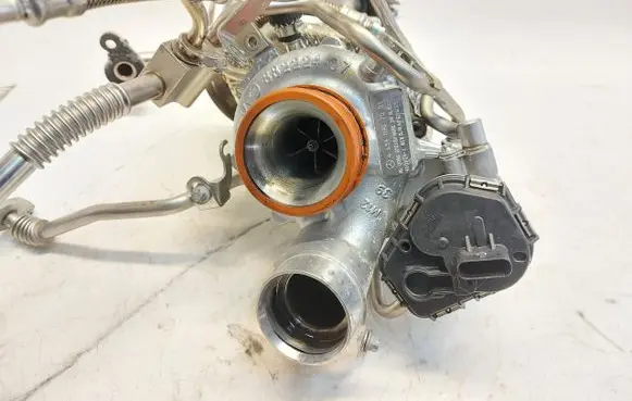 Mercedes-Benz GLC C254 Turbo A6540907001JLK01