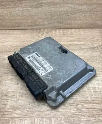 Opel Astra G Engine control unit/module ECU 90562574 0281001674 Used