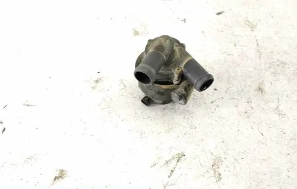 Volvo V60 Electric auxiliary coolant/water pump 31332380