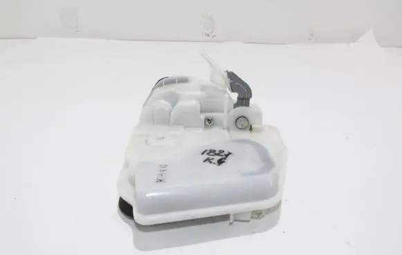 Mazda 6 Rear door lock