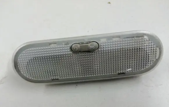 Nissan Qashqai Rear seat light 8200074362 81423H