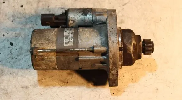 Volkswagen PASSAT B6 Starter motor 02M911024A TS18ER123