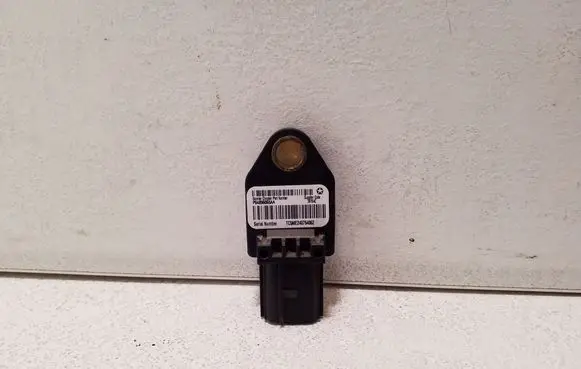 Dodge Nitro Airbag deployment crash/impact sensor 04896065AA