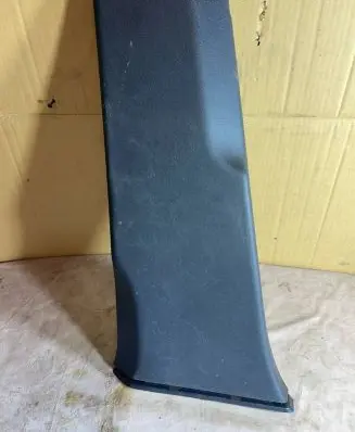 Skoda Kodiaq (B) pillar trim (bottom) 565867281C