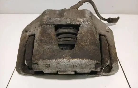 Volvo V50 Front brake caliper