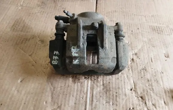 Mercedes-Benz Vaneo W414 Front brake caliper