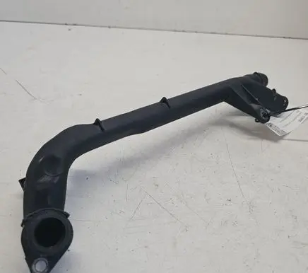 Mercedes-Benz E W211 Engine coolant pipe/hose A2712001152