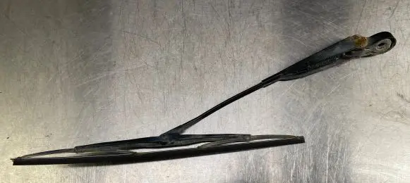 Renault Kangoo I Rear wiper blade arm 7700308804