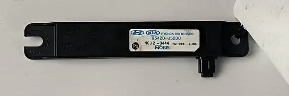 KIA Stinger Aerial antenna amplifier 95420J5200 NCJ20444