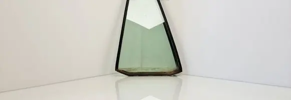 Toyota RAV 4 (XA20) Rear vent window glass 43R00033 6818942020