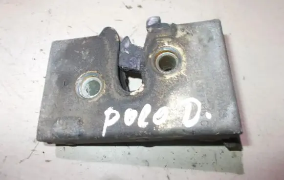 Volkswagen Polo II 86C 2F Front door lock 191837016c