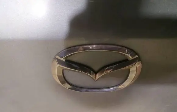 Mazda 2 Manufacturer badge logo/emblem 