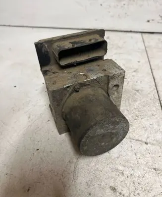 BMW 5 E60 E61 ABS Pump 6768908