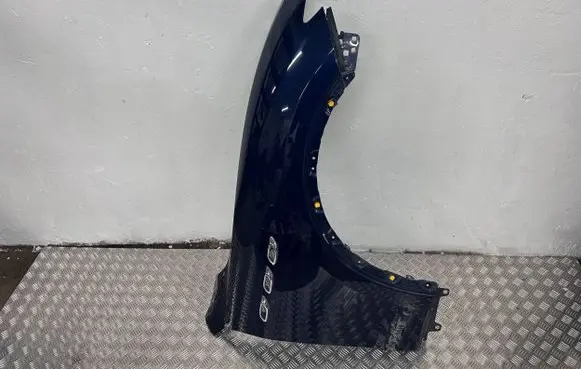 Maserati Levante Fender