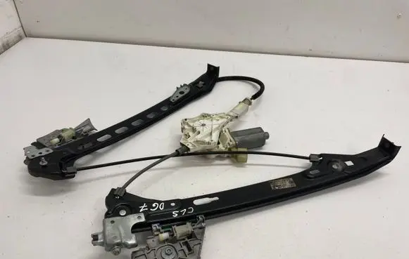 Mercedes-Benz CLS C219 Rear door window regulator with motor