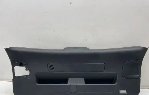 Audi A6 S6 C7 4G Tailgate trim 4G9867979A