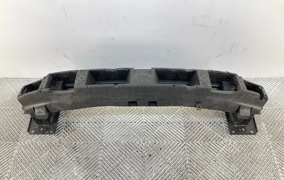 Skoda Octavia Mk3 (5E) Front bumper cross member 5E0807109