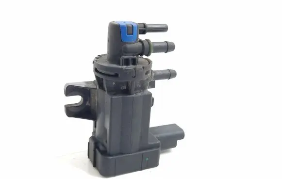 Peugeot 508 RXH Turbo solenoid valve 9801887680 02717257 14988933