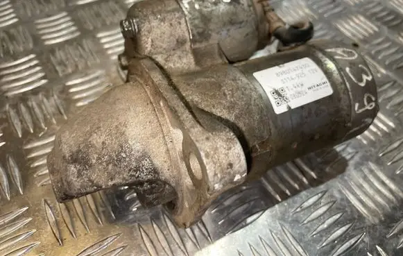 Opel Astra H Starter motor 8980147430
