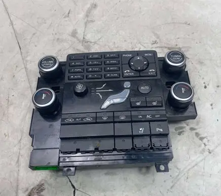 Volvo S80 Climate control unit 30782904 0NW578953 M3453200047