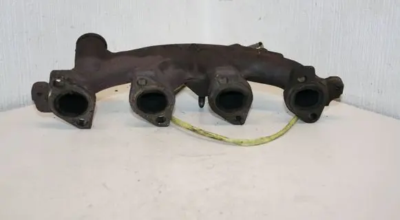 Nissan Note (E12) Exhaust manifold 140040567R