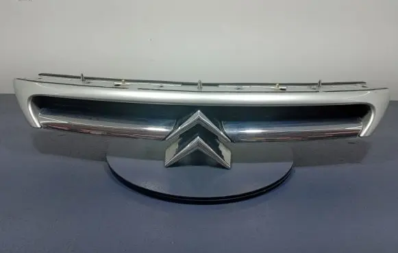 Citroen C8 Front grill 1484199477