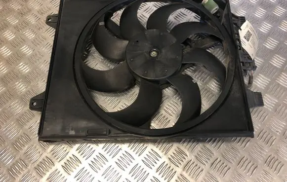 Fiat 500 Electric radiator cooling fan 878300600
